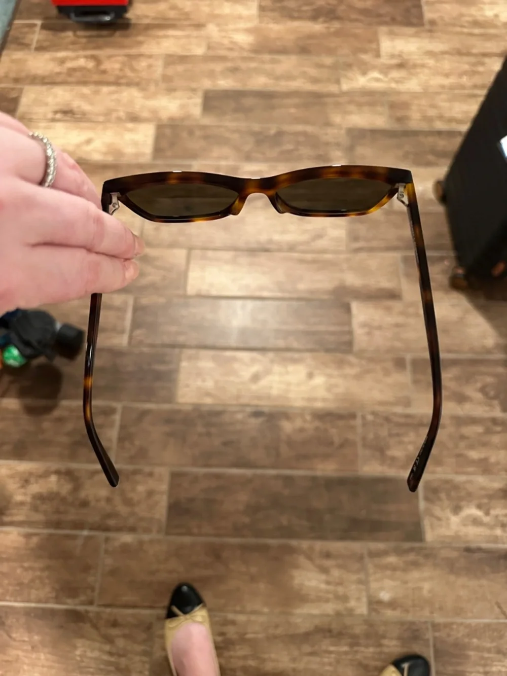 Saint Laurent Tortoiseshell Brown Cat-Eye Sunglasses